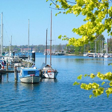 Hotel Am Segelhafen Kiel Bagian luar foto